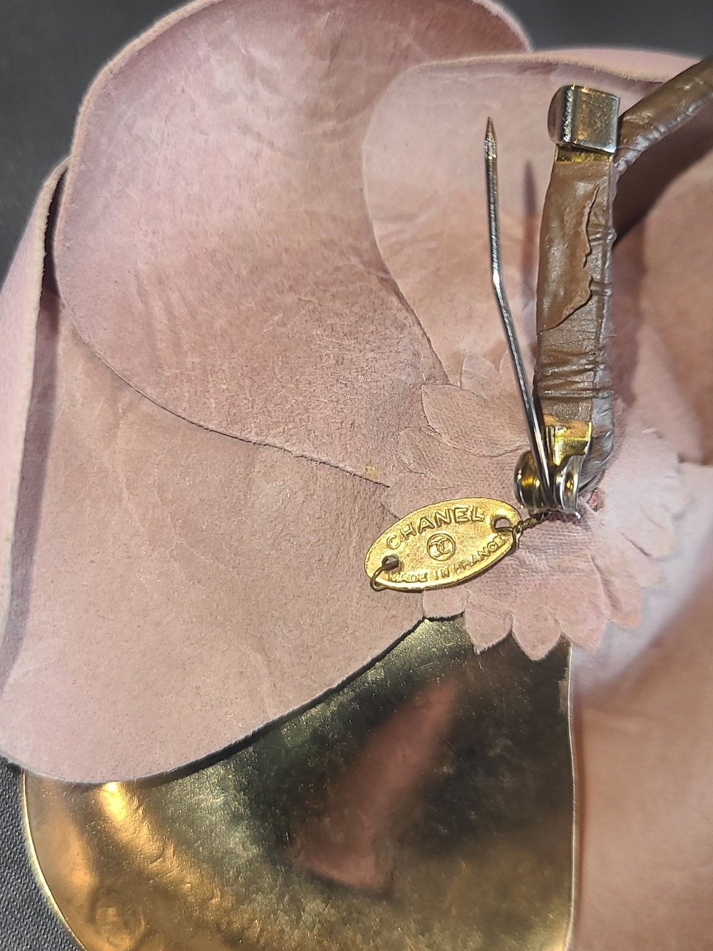 CHANEL Blush Pink Camellia Brooch with Gold-Tone Detail - Picture 8 of 8